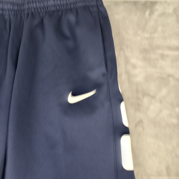 NIKE ELITE STRIPE BASKETBALL Men's Pants (SIZE L) - Picture 6 of 12